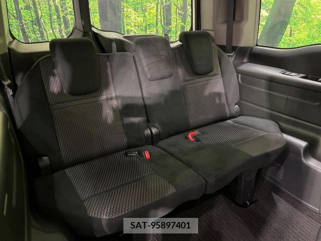 Honda e 2015-06 336648-10