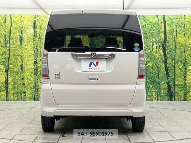 Honda N BOX 2017-04 306704-15