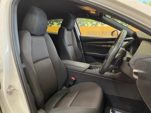 Mazda MAZDA3 2020-09 21921-8