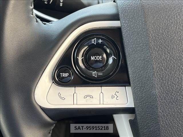 Toyota PRIUS 2016-01 281720-17