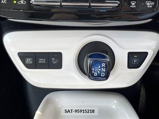 Toyota PRIUS 2016-01 281720-16
