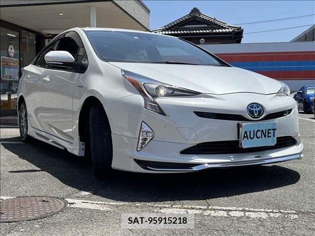 Toyota PRIUS 2016-01 281720-2