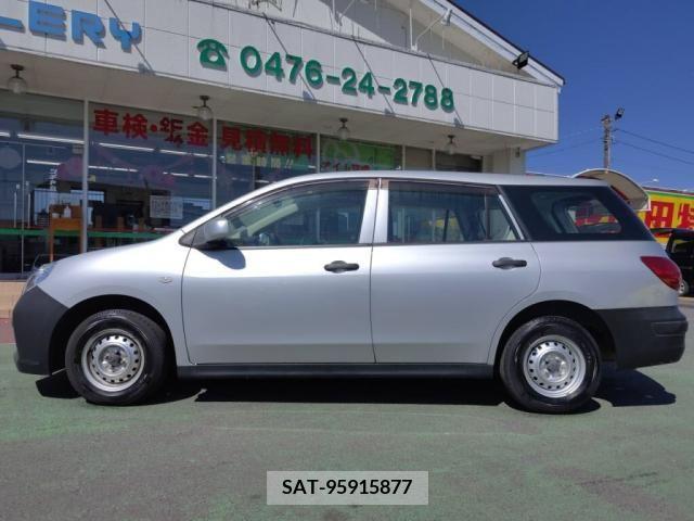 Nissan AD VAN 2019-01 325168-11