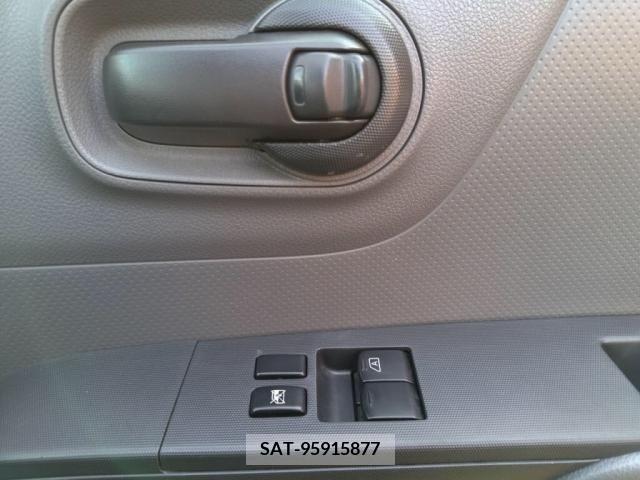 Nissan AD VAN 2019-01 325168-19