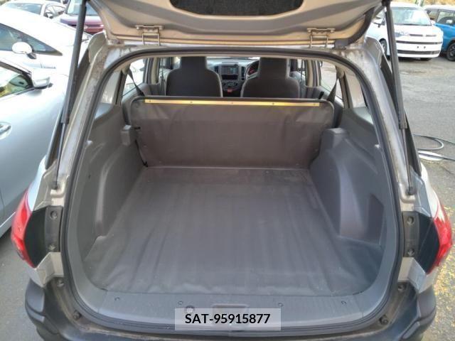 Nissan AD VAN 2019-01 325168-24