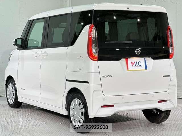 Nissan ROOX 2023-01 276159-10