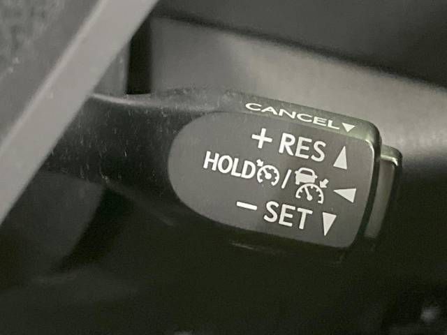 Toyota C-HR 2018-03 195845-5