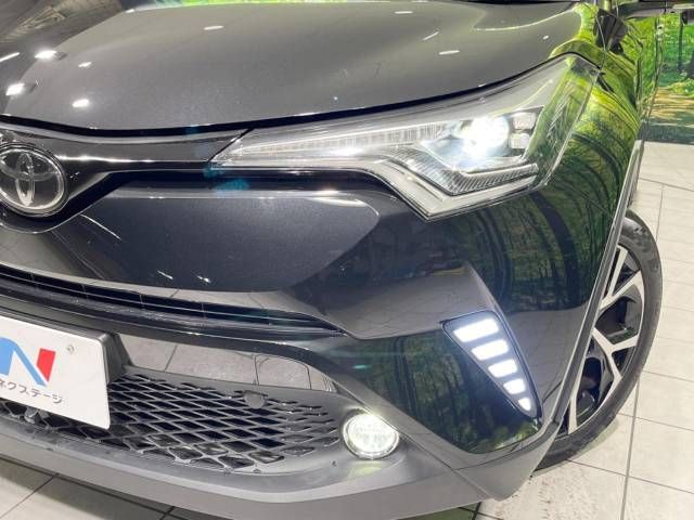 Toyota C-HR 2018-03 195845-12
