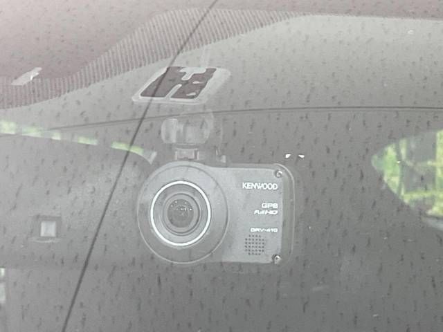 Toyota C-HR 2018-03 195845-7