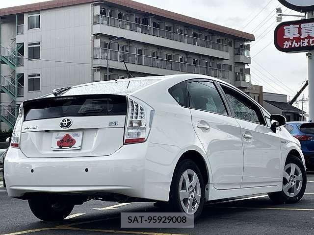 Toyota PRIUS 2011-03 233190-2