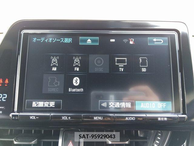 Toyota C-HR 2017-03 228809-4