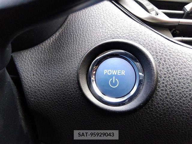 Toyota C-HR 2017-03 228809-9