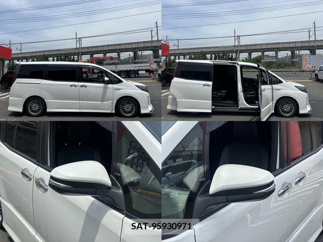 Toyota NOAH HYBRID 2018-02 330835-8