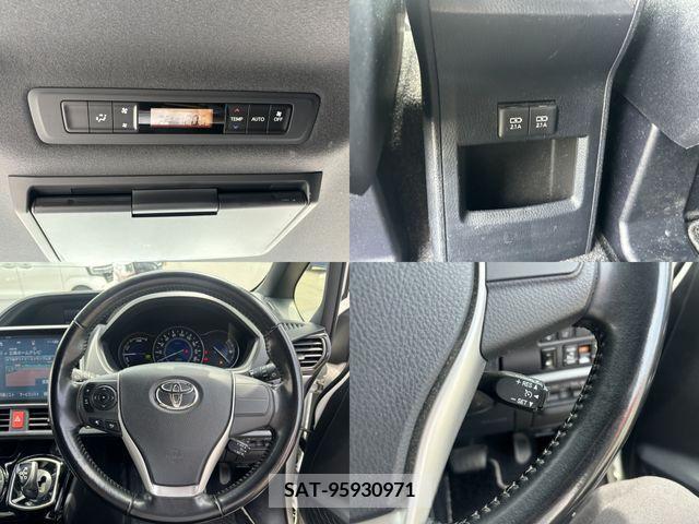 Toyota NOAH HYBRID 2018-02 330835-27