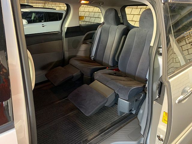 Toyota ESTIMA 2012-02 181827-9