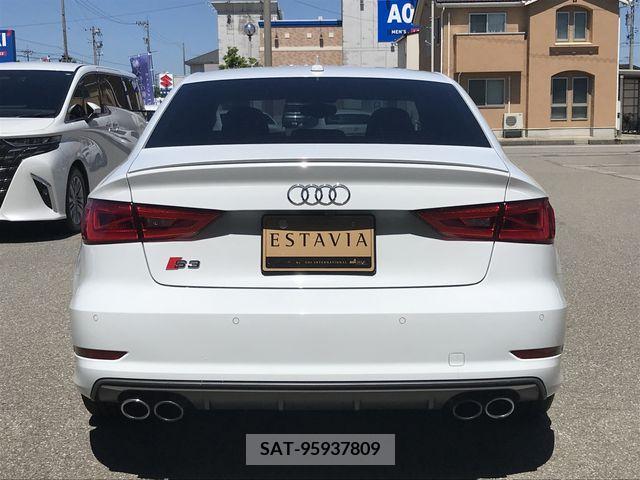 Audi S3 2015-08 261330-6
