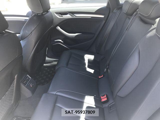 Audi S3 2015-08 261330-15
