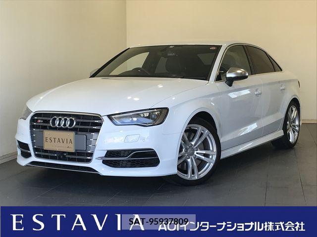 Audi S3 2015-08 261330-0