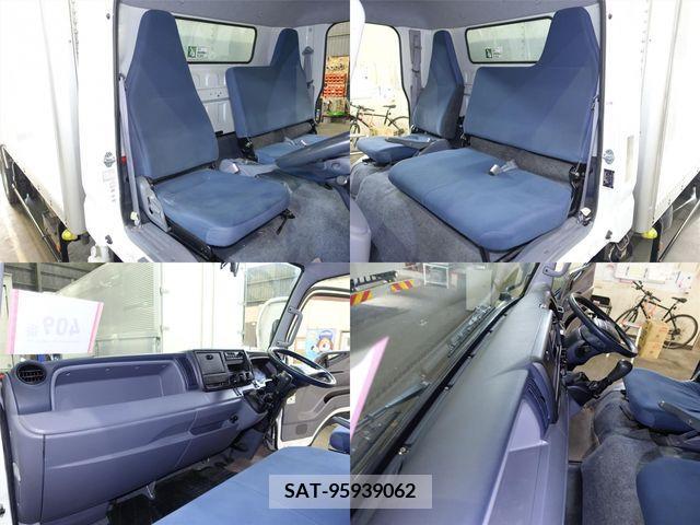 Mitsubishi CANTER 2013-08 396012-12