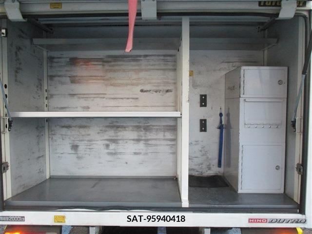 Hino DUTRO 2013-05 207997-26