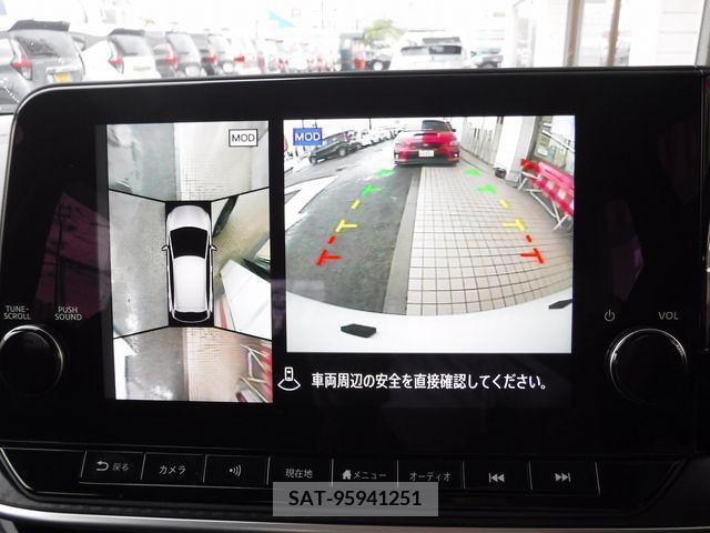 Nissan NOTE 2023-10 330496-10