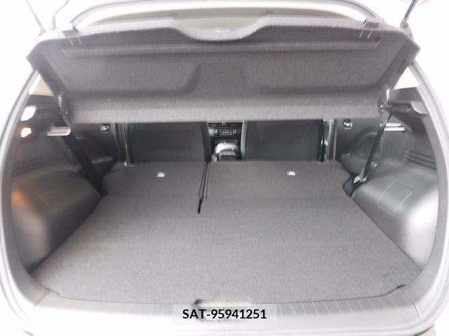 Nissan NOTE 2023-10 330496-15