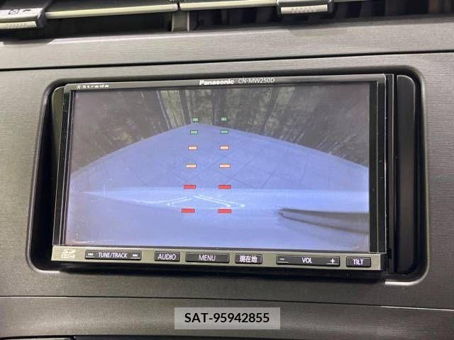 Toyota PRIUS 2011-12 254222-3