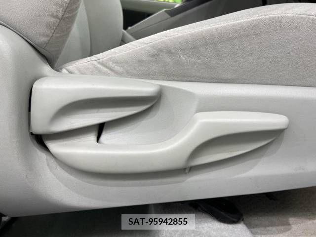 Toyota PRIUS 2011-12 254222-6
