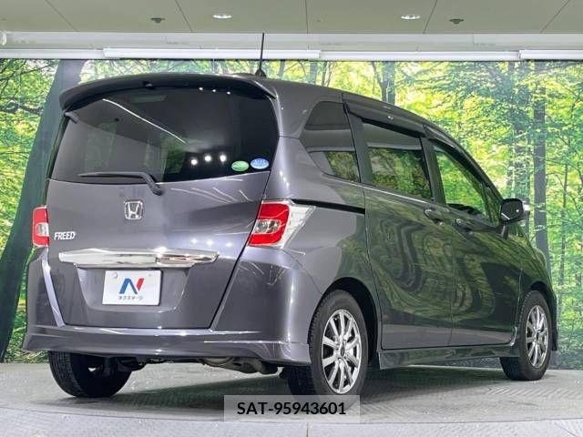 Honda FREED 2014-05 211014-16