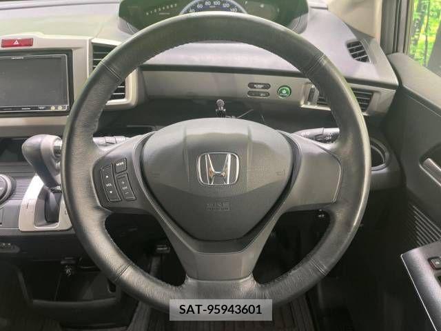 Honda FREED 2014-05 211014-10