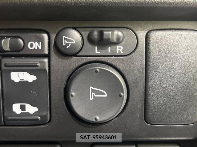 Honda FREED 2014-05 211014-5