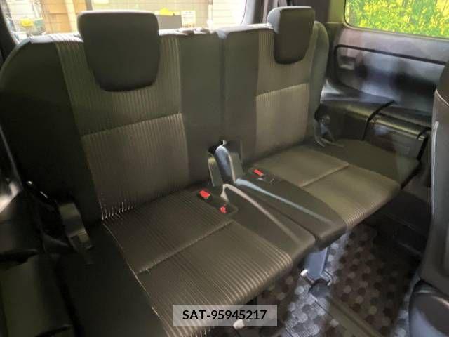 Toyota VOXY 2018-02 321580-10