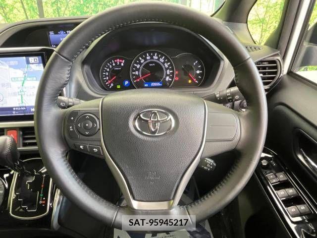 Toyota VOXY 2018-02 321580-12
