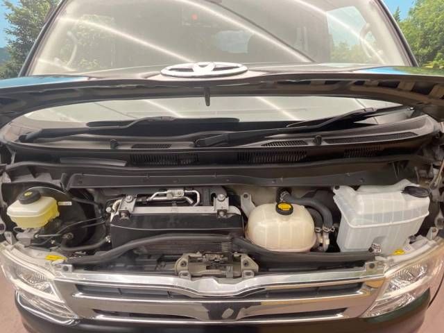 Toyota REGIUSACE VAN 2013-06 181394-18