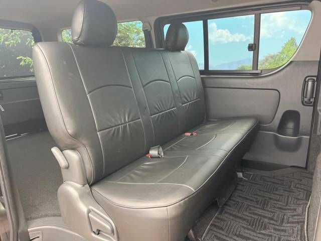 Toyota REGIUSACE VAN 2013-06 181394-10