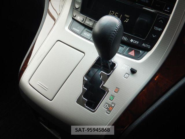 Toyota VELLFIRE 2014-06 374241-13
