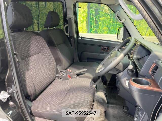 Toyota PIXIS VAN 2021-04 330051-8