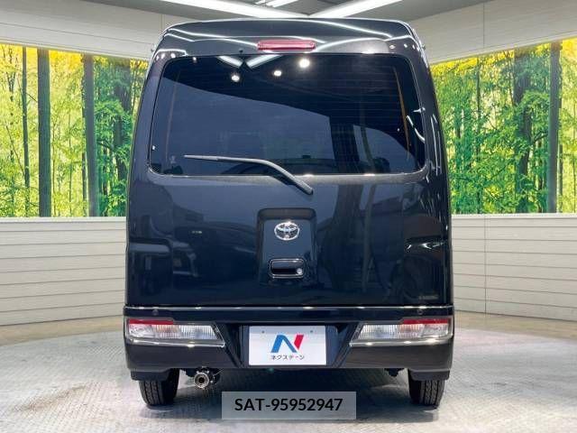 Toyota PIXIS VAN 2021-04 330051-15