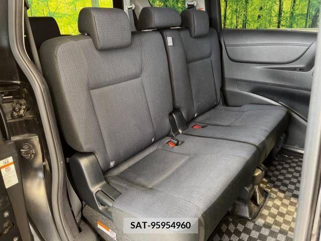 Toyota SIENTA 2017-09 346853-8