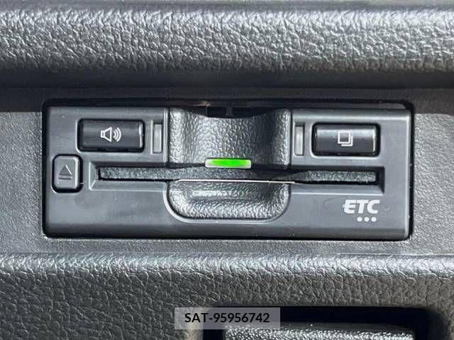 Suzuki HUSTLER 2022-05 381444-6