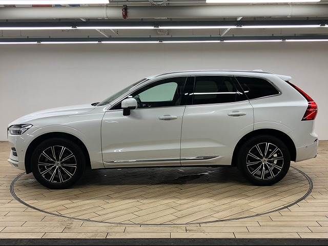 Volvo XC60 2019-03 9243-14