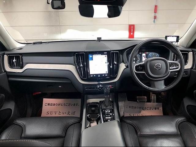 Volvo XC60 2019-03 9243-1