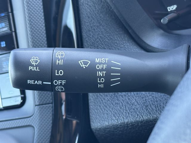 Toyota COROLLA AXIO 2022-10 27978-13