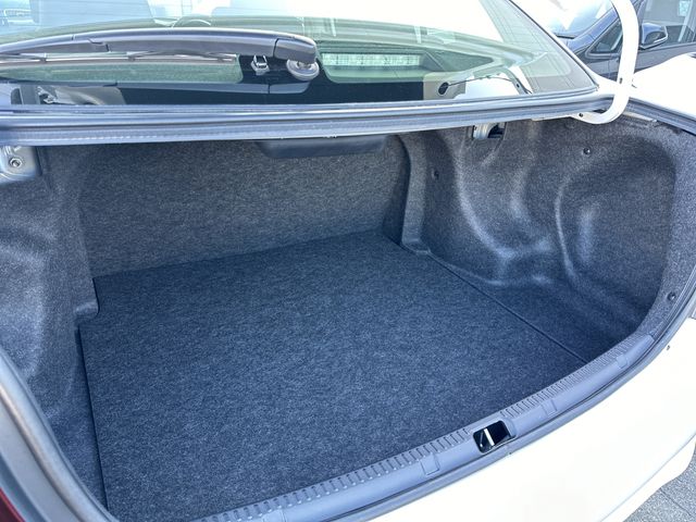 Toyota COROLLA AXIO 2022-10 27978-22