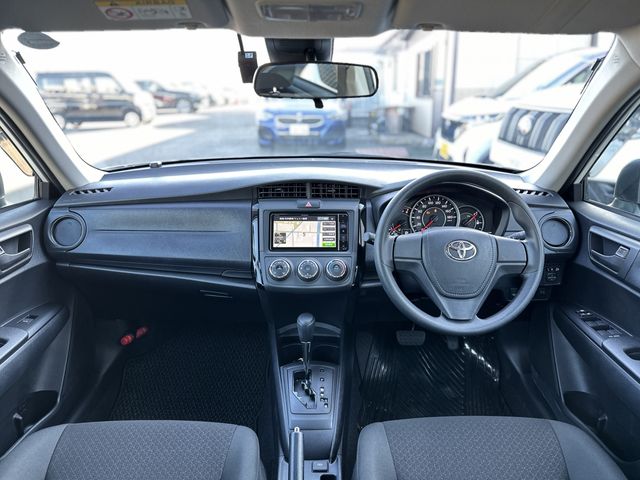 Toyota COROLLA AXIO 2022-10 27978-1