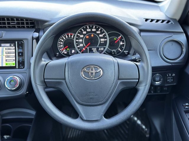 Toyota COROLLA AXIO 2022-10 27978-12