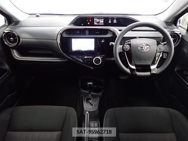 Toyota AQUA 2020-03 217611-10