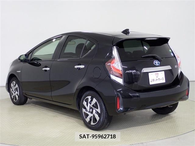 Toyota AQUA 2020-03 217611-6