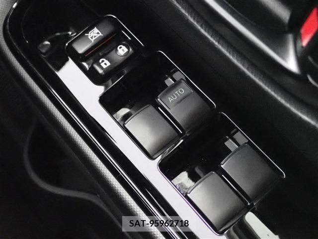 Toyota AQUA 2020-03 217611-20