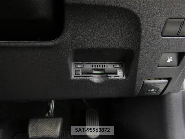 Toyota PRIUS PHV 2018-10 255782-7